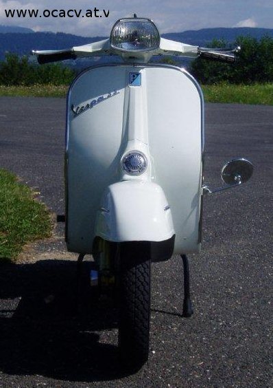 Vespa 180 Super Sport